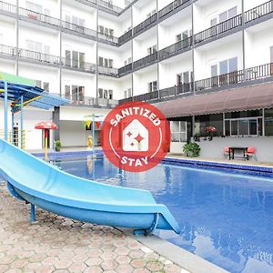 Capital O 1246 Hotel Grand Pacific